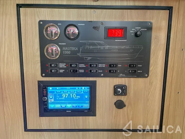 Nautika 1300  - Yacht Charter Sailica