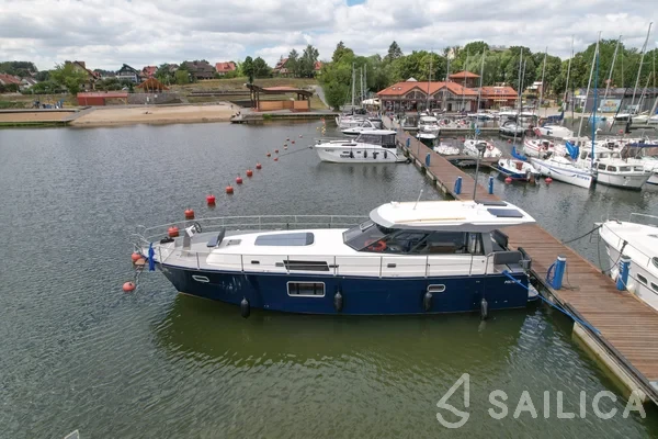 Nautika 1300  - Yacht Charter Sailica