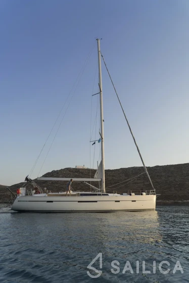 Bavaria Cruiser 56 - Yacht Charter Sailica