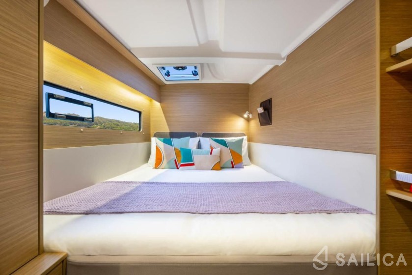 Lagoon 38 - Yacht Charter Sailica