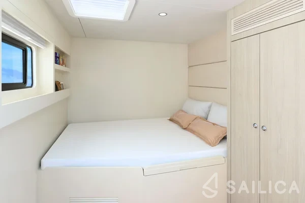 Island Spirit 525E - Yacht Charter Sailica