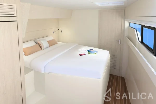 Island Spirit 525E - Yacht Charter Sailica