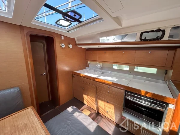 Dufour 460 GL - Yacht Charter Sailica