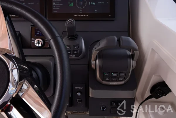 Nimbus Tender T11 - Yacht Charter Sailica