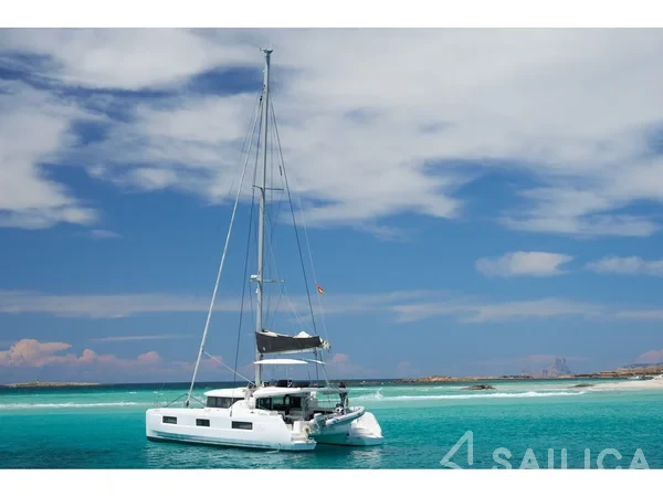 Lagoon 46  - Yacht Charter Sailica