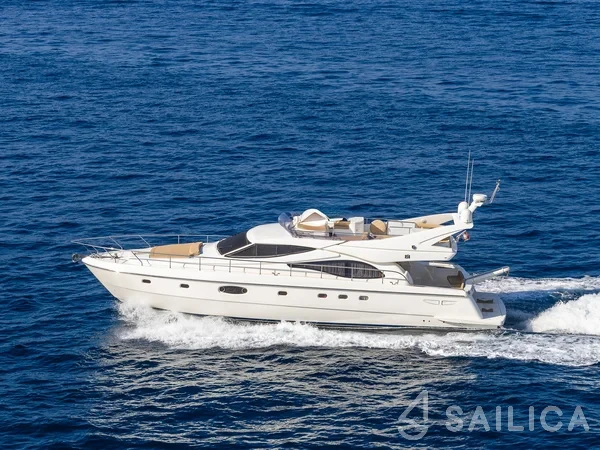 Ferretti 591 - Yacht Charter Sailica