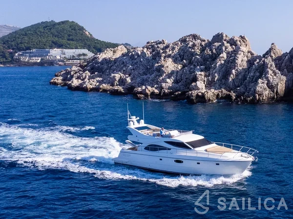 Ferretti 591 - Yacht Charter Sailica