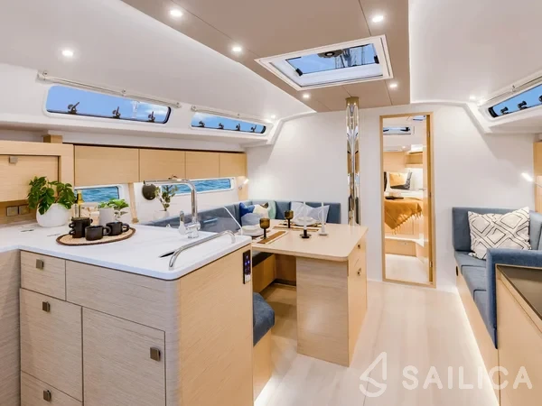 Hanse 410 - Yacht Charter Sailica