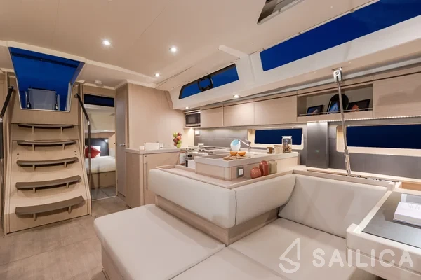 Oceanis 51.1 - Yacht Charter Sailica