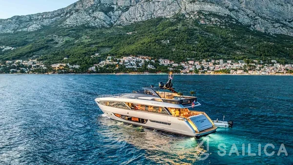 Riva Corsaro 100 - Yacht Charter Sailica