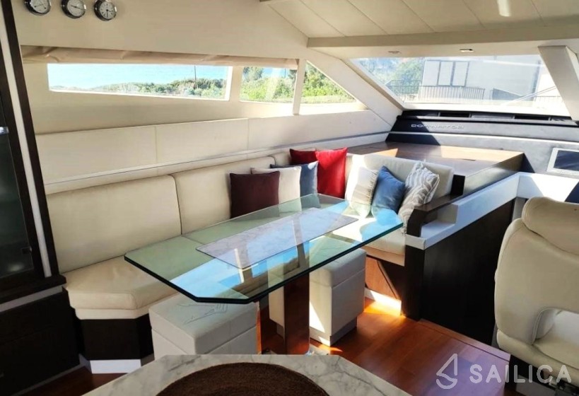 Dominator 62 S - Yacht Charter Sailica