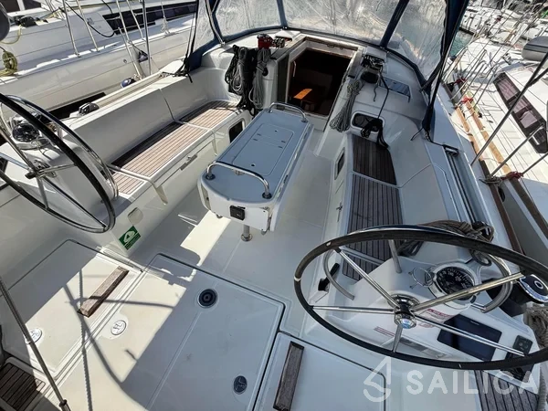 Sun Odyssey 479 - Yacht Charter Sailica