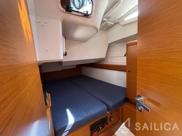 Sun Odyssey 479 - Yacht Charter Sailica