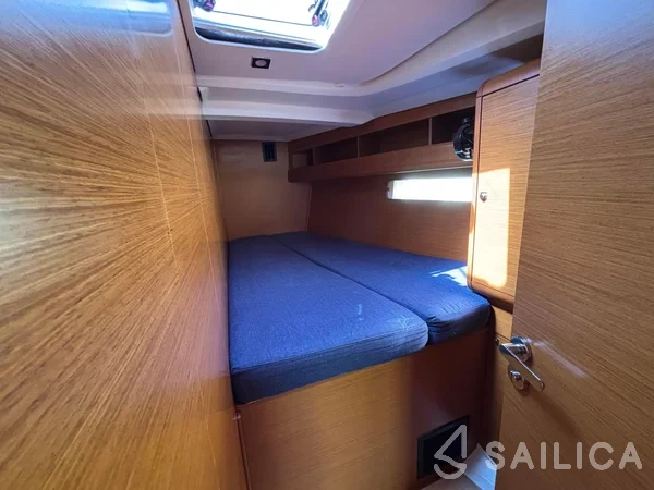 Sun Odyssey 479 - Yacht Charter Sailica