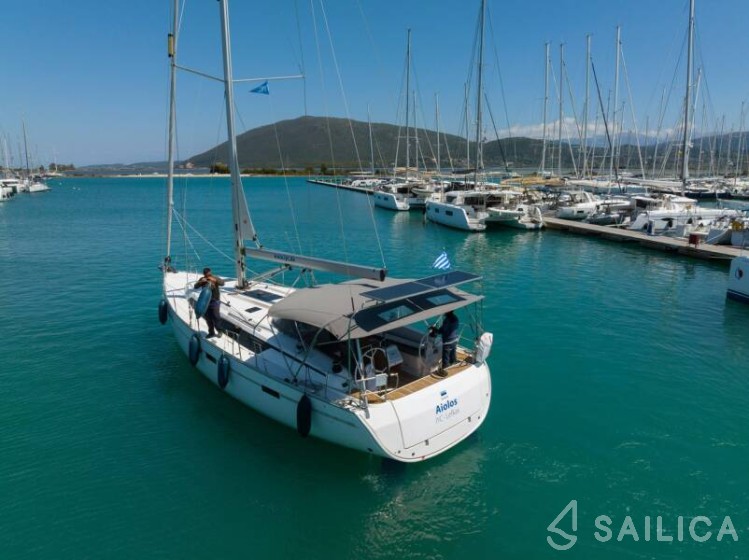 Bavaria Cruiser 46 Style - Yacht Charter Sailica