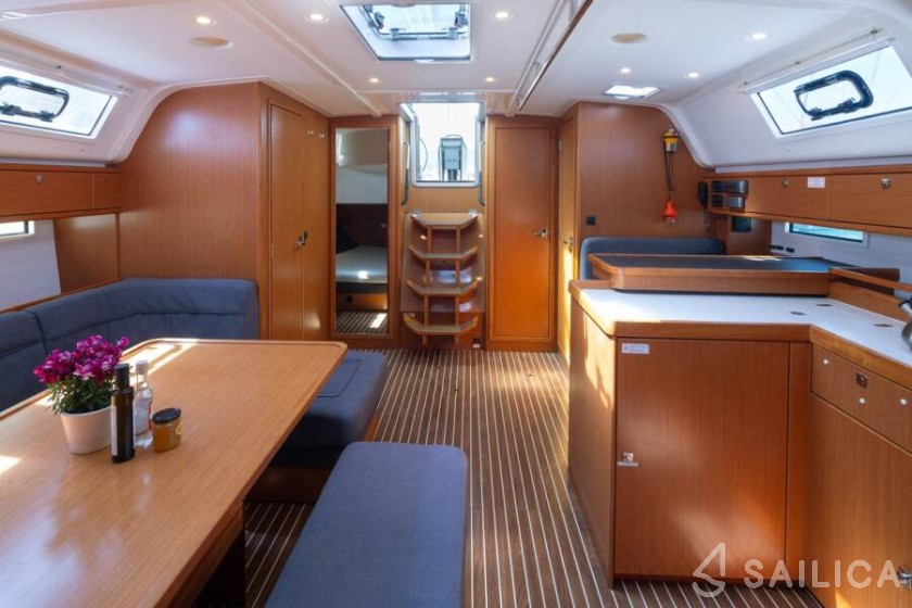 Bavaria 51 Cruiser - Yacht Charter Sailica