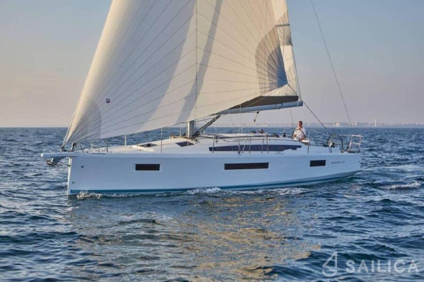 Sun Odyssey 410 - Yacht Charter Sailica
