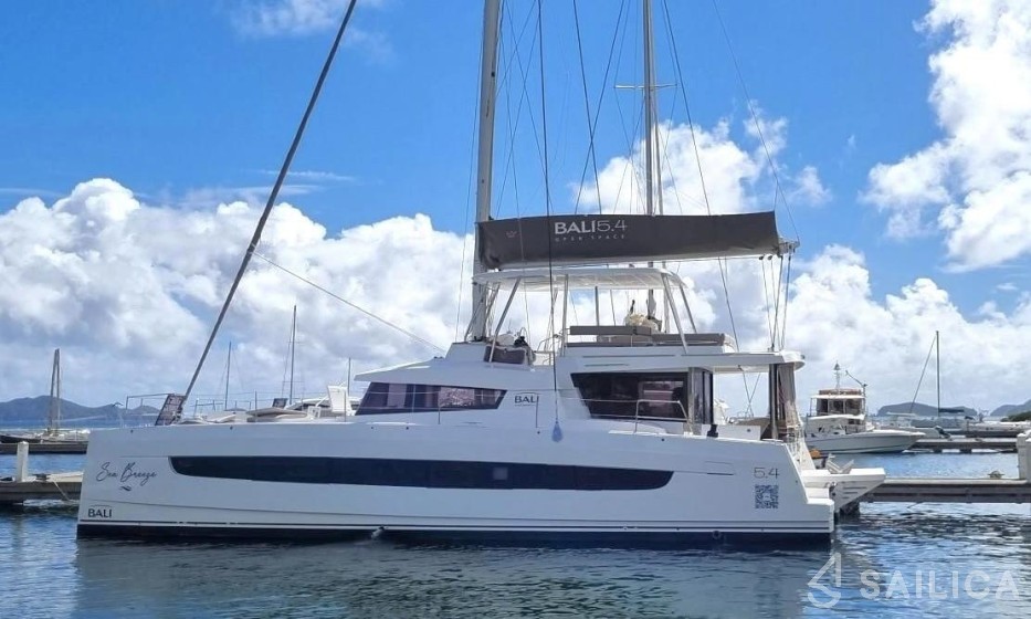 Bali 5.4. - Yacht Charter Sailica