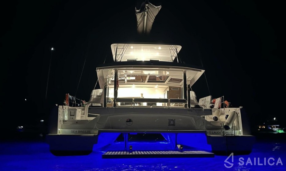 Bali 5.4. - Yacht Charter Sailica