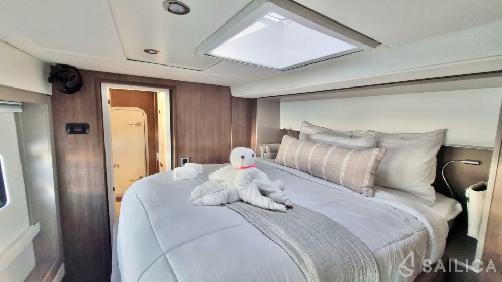 Bali 5.4. - Yacht Charter Sailica