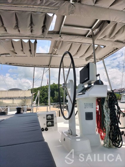 Lagoon 52 - Yacht Charter Sailica