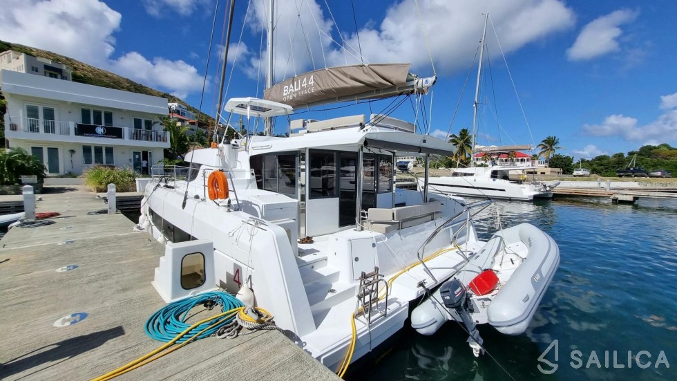 Bali 4.4 - Yacht Charter Sailica