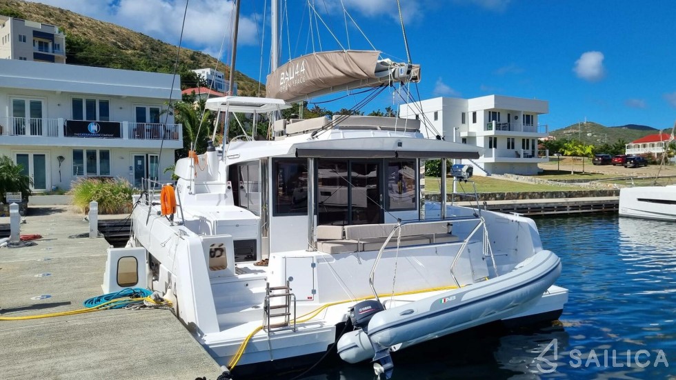 Bali 4.4 - Yacht Charter Sailica
