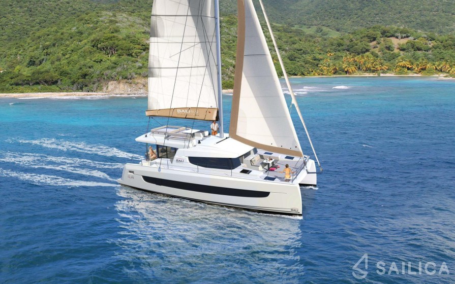 Bali 4.4 - Yacht Charter Sailica