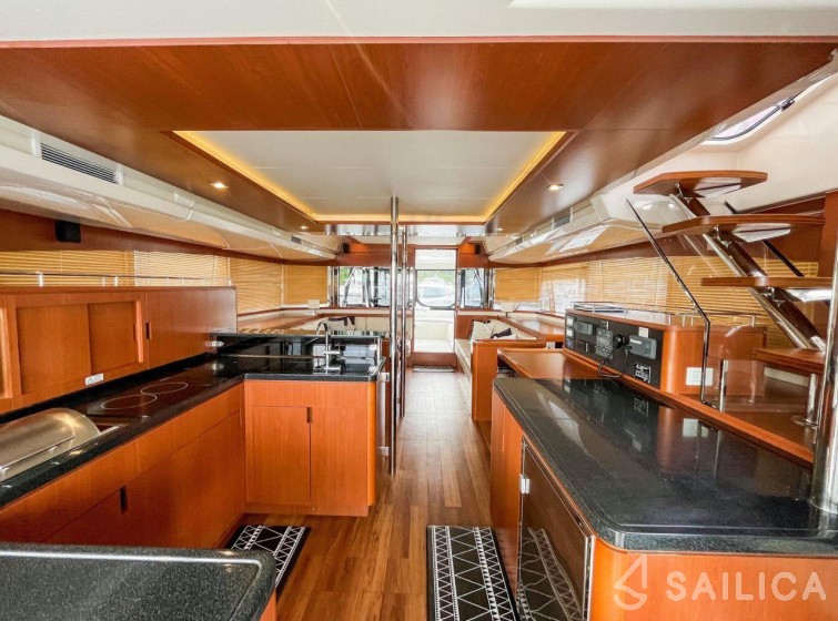 Aquila 48 - Yacht Charter Sailica