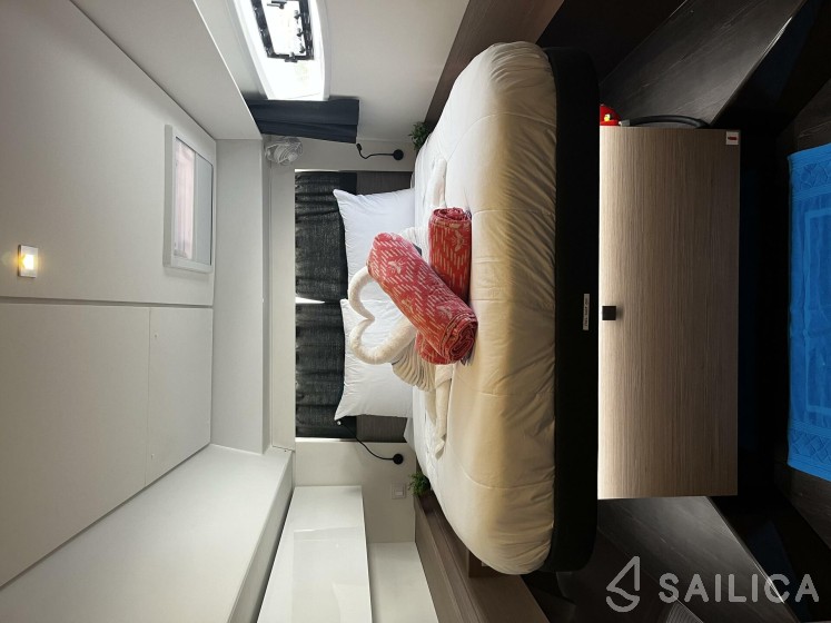 Fountaine Pajot - Yacht Charter Sailica