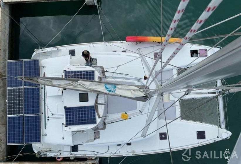 Lagoon 450 - Yacht Charter Sailica