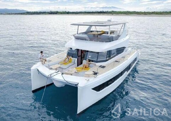 Aventura 50 MY - Yacht Charter Sailica