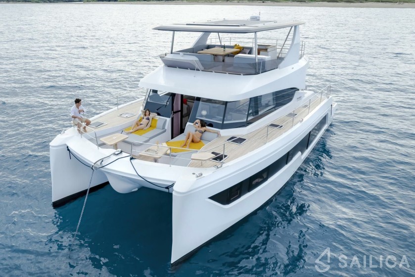 Aventura 50 MY - Yacht Charter Sailica