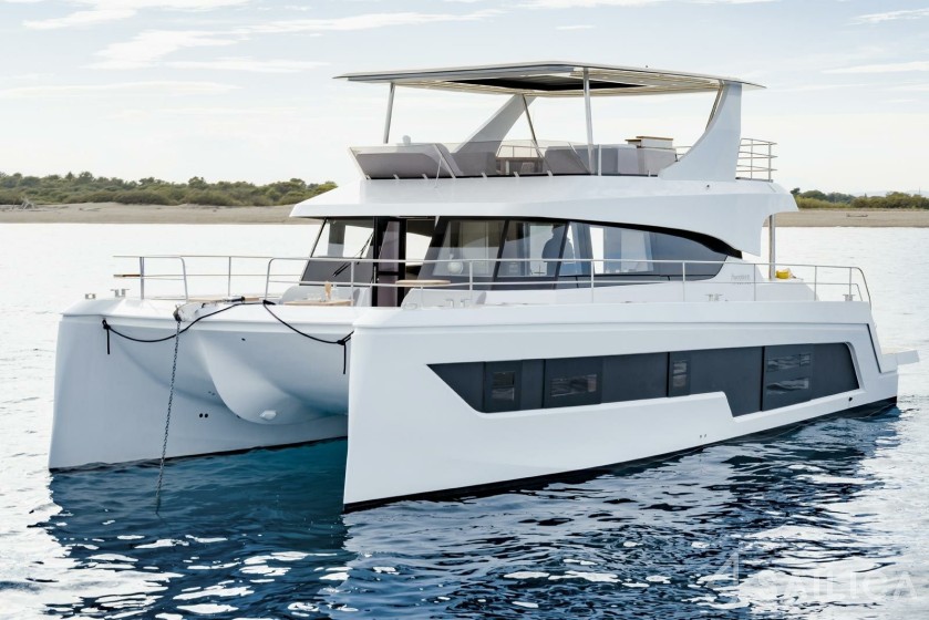 Aventura 50 MY - Yacht Charter Sailica