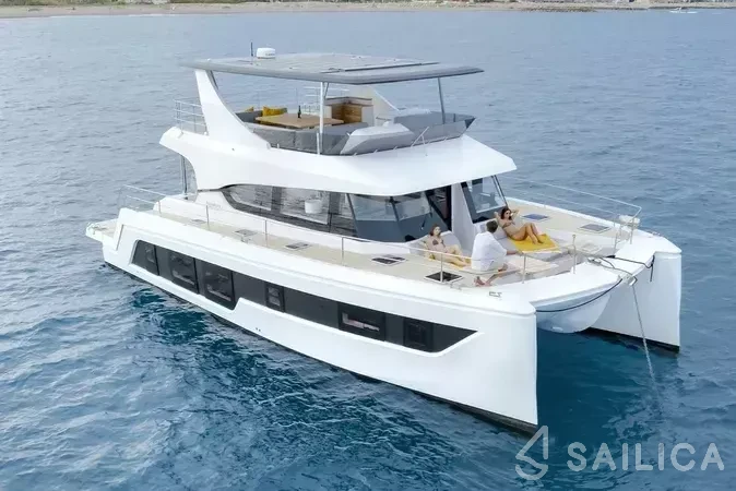 Aventura 50 MY - Yacht Charter Sailica