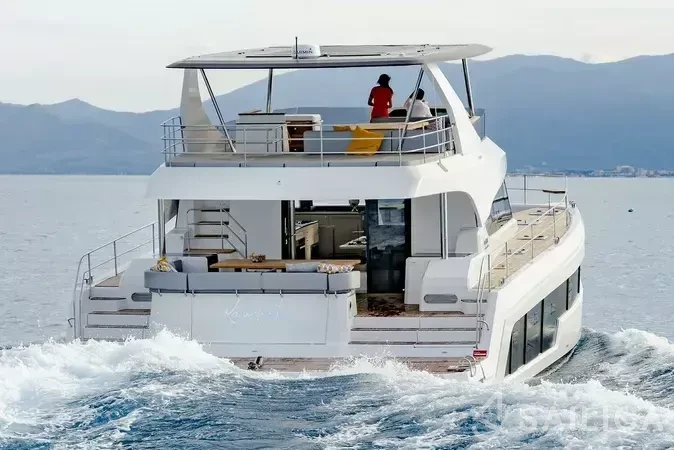 Aventura 50 MY - Yacht Charter Sailica