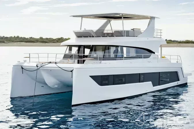 Aventura 50 MY - Yacht Charter Sailica