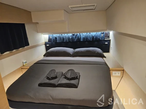 Saona 47 - Yacht Charter Sailica