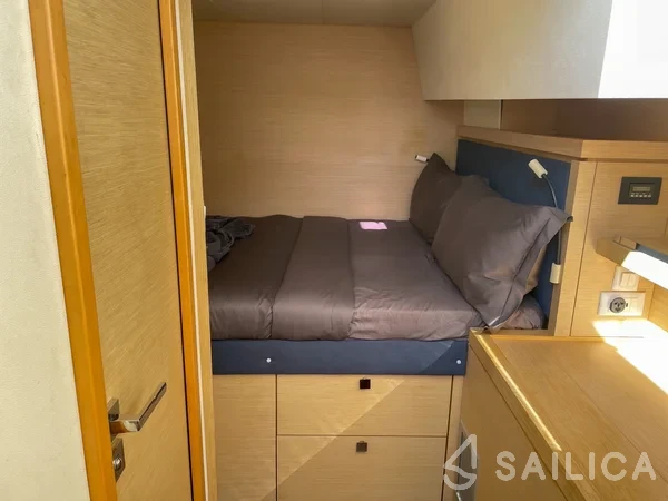 Saona 47 - Yacht Charter Sailica