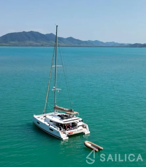 Saona 47 - Yacht Charter Sailica