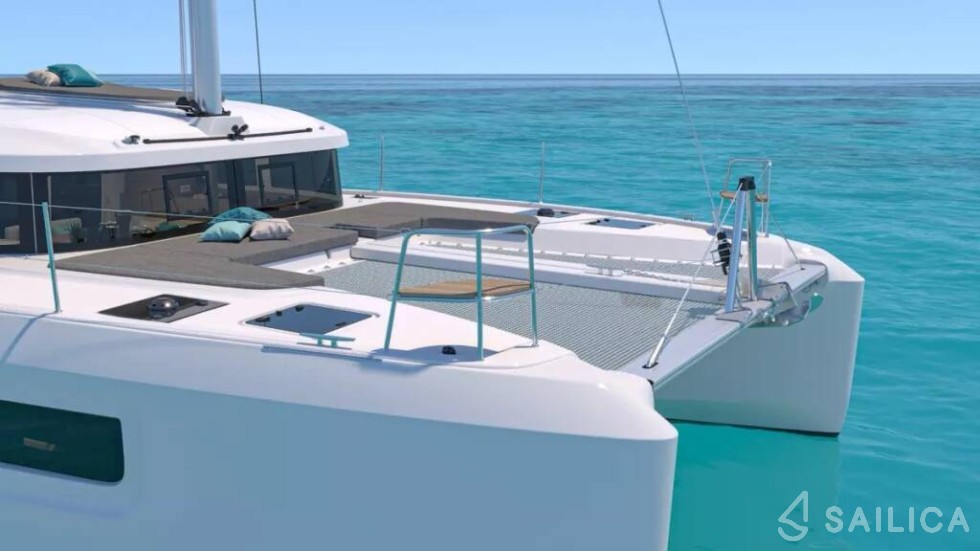 Lagoon 38 - Yacht Charter Sailica