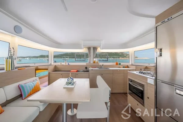 Lagoon 38 - Yacht Charter Sailica