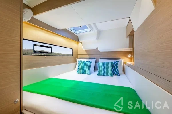 Lagoon 38 - Yacht Charter Sailica