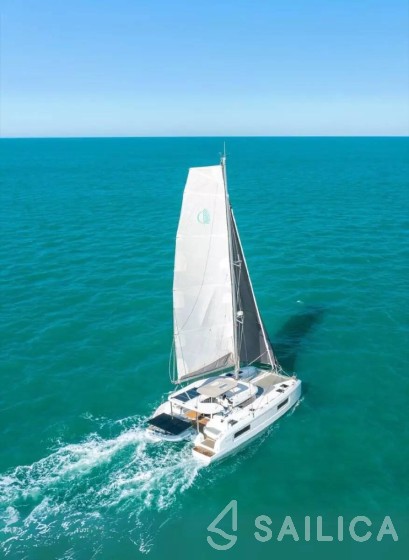 Lagoon 38 - Yacht Charter Sailica