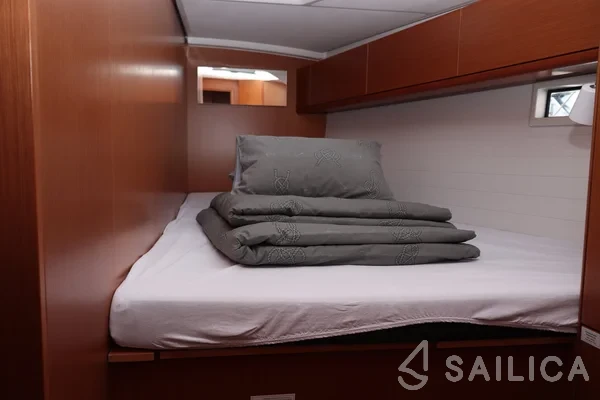 Bavaria 46 Cruiser - Yacht Charter Sailica