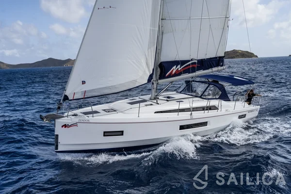 Oceanis 40.1 - Yacht Charter Sailica