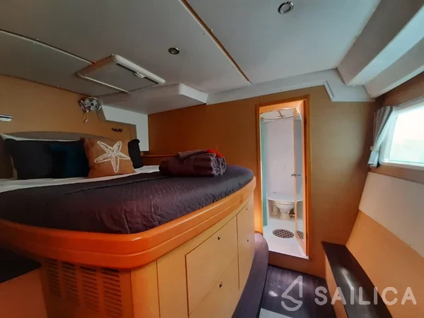 Lagoon 500 - Yacht Charter Sailica