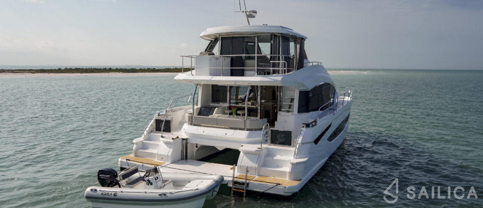 Aquila 54 - Yacht Charter Sailica