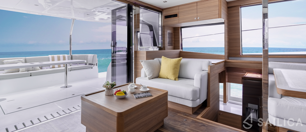 Aquila 54 - Yacht Charter Sailica