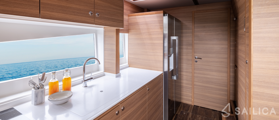Aquila 54 - Yacht Charter Sailica